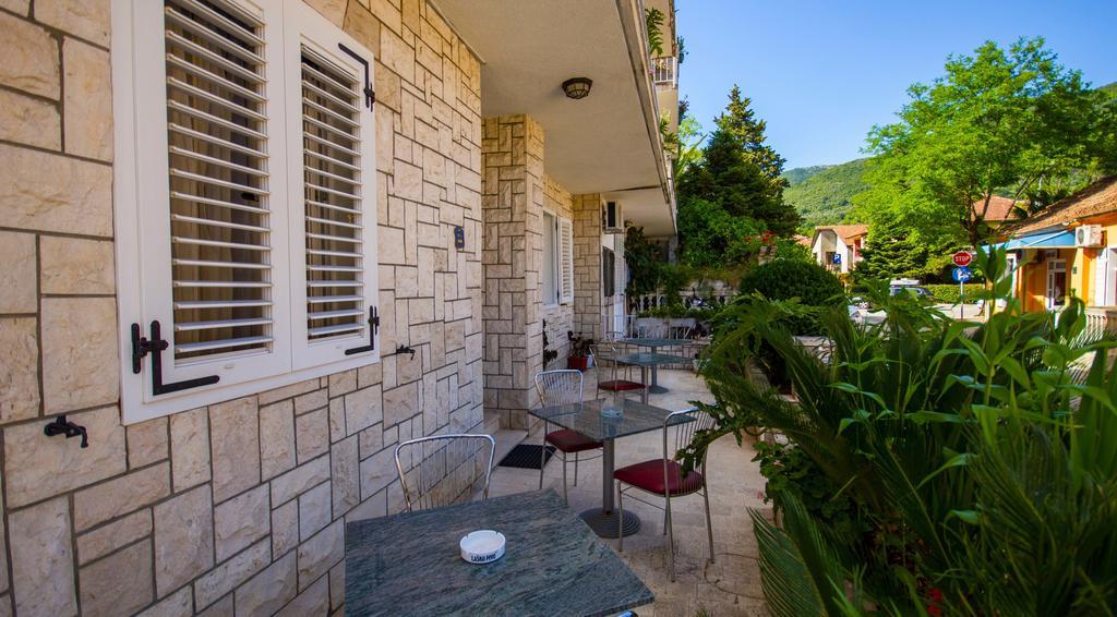 Pakovo Apartments Andrija Tivat Quarto foto